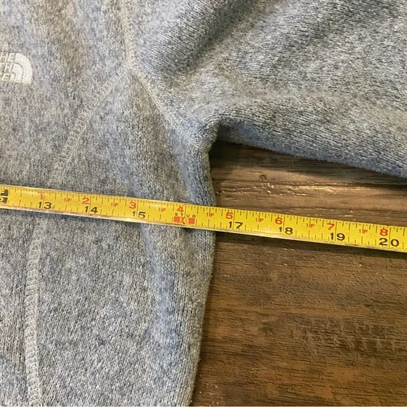 The North Face Women's Light Gray/Lite blue Zip-Up Jacket sz M - Picture 8 of 10